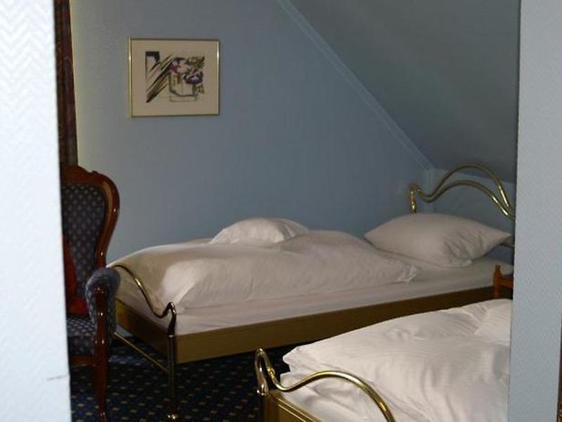 3AF58F7E0470565152EF7C71E5B15F2D