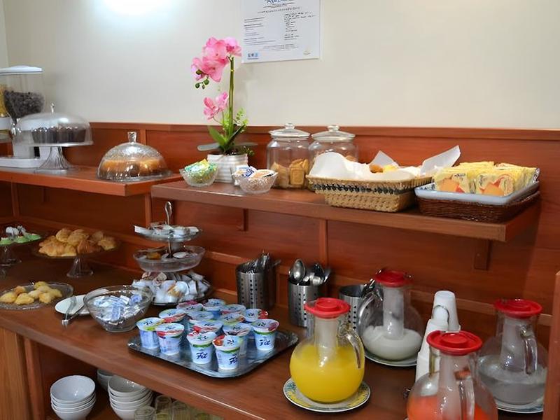 CF555F6BE19BCAF20639184D89962E61