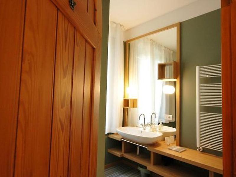 BA53702935C8EDFCE74CC8D3066C90D4