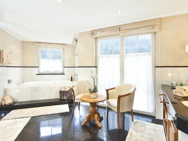 CC5D072946290019168CB7FB3EF38B03