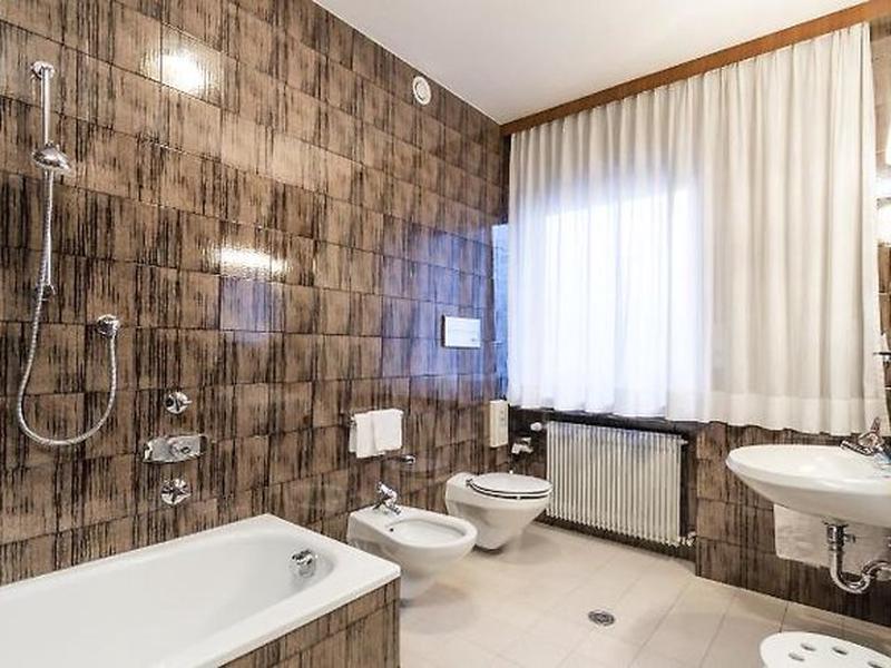 0FCD21D6AC805FF07FAA1863F375DB1A