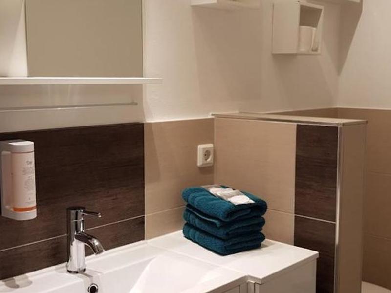 D290830CD426FC0CEB3E01FE21880D59