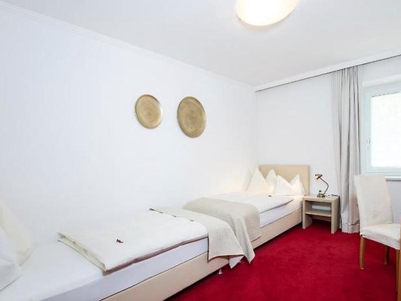 D6EB92A3578476761628011917186857