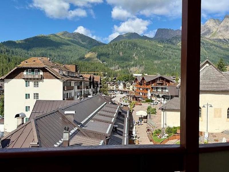 6DE491E97D90A3760AA660FEC38BB236