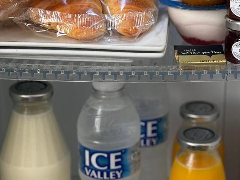 7DDA6549A15E5B5B591D65338FFF81DD