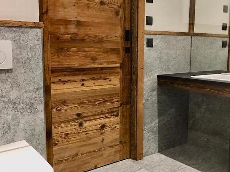 1EE72C17507B6F764FA7E1C3C3351776