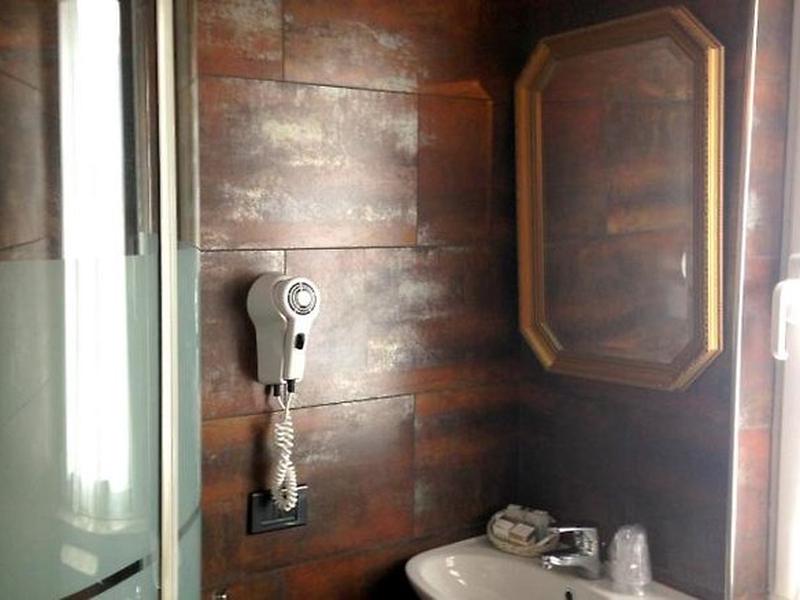 4DA7E63E20A458CD7C6C978580E1CB34