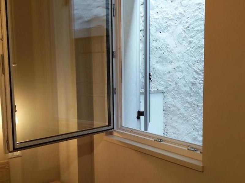 2A34765F72FE304BF2C0761E8207E424