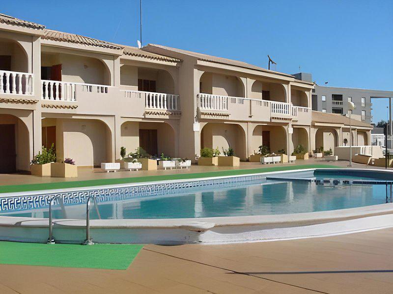 8C52664F4A161091A36B1CD07DE1903B