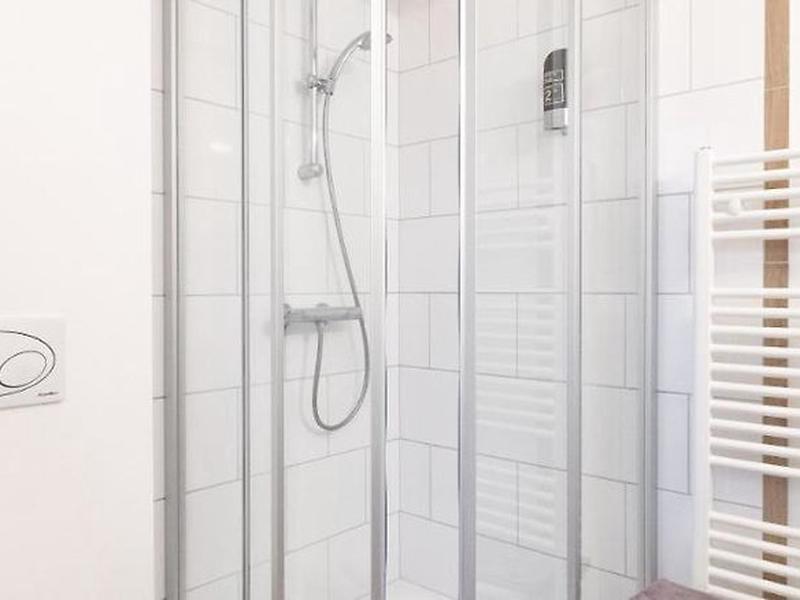 43794964CEAC57DD2B4E65F13143A6B2