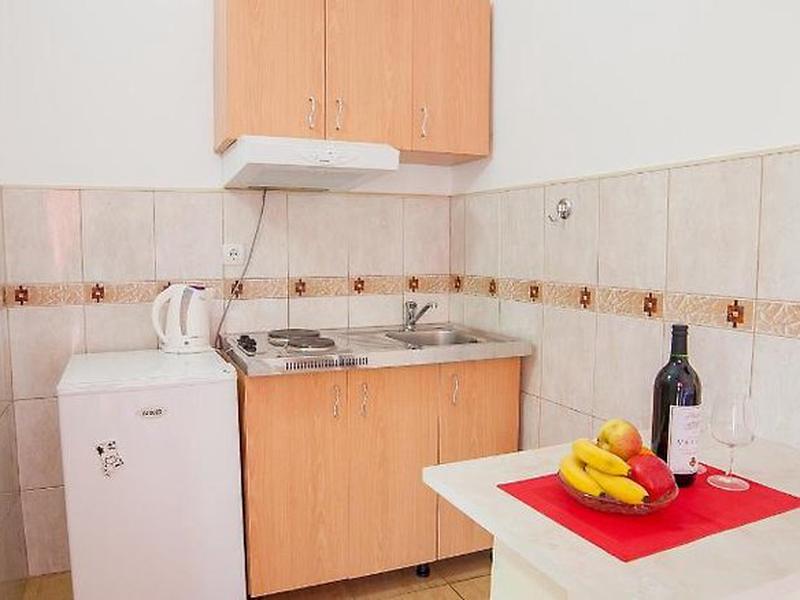 EEF09BD31CAFEEEC2BDE7D8D37C78DAE