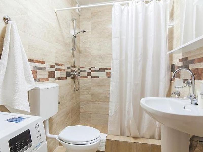 190BEAFB93C6BC0D68BB59185E658BE1