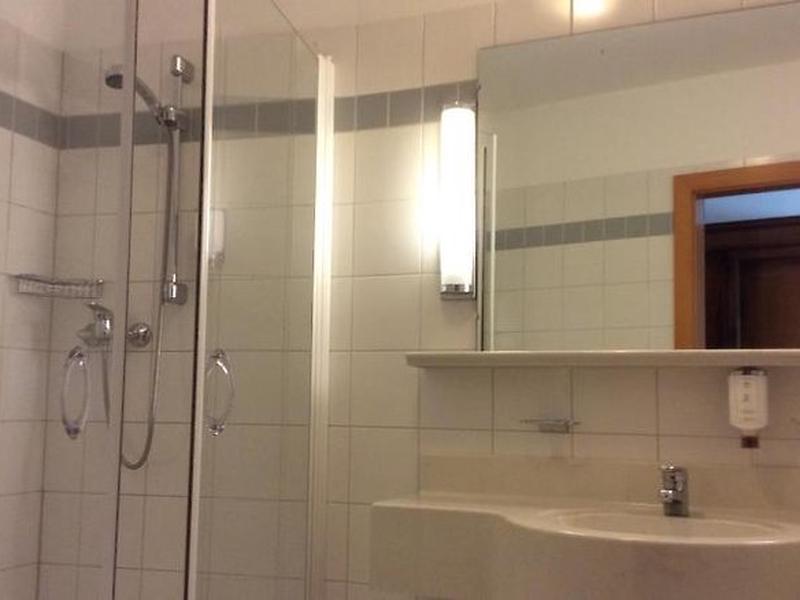 68CA551D805D7E5F90003654B6FF1E2A