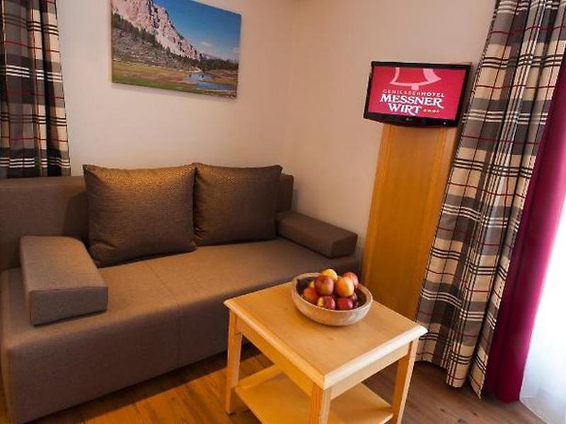 CCA6C9588851D49D5C2194B8DBA04AED