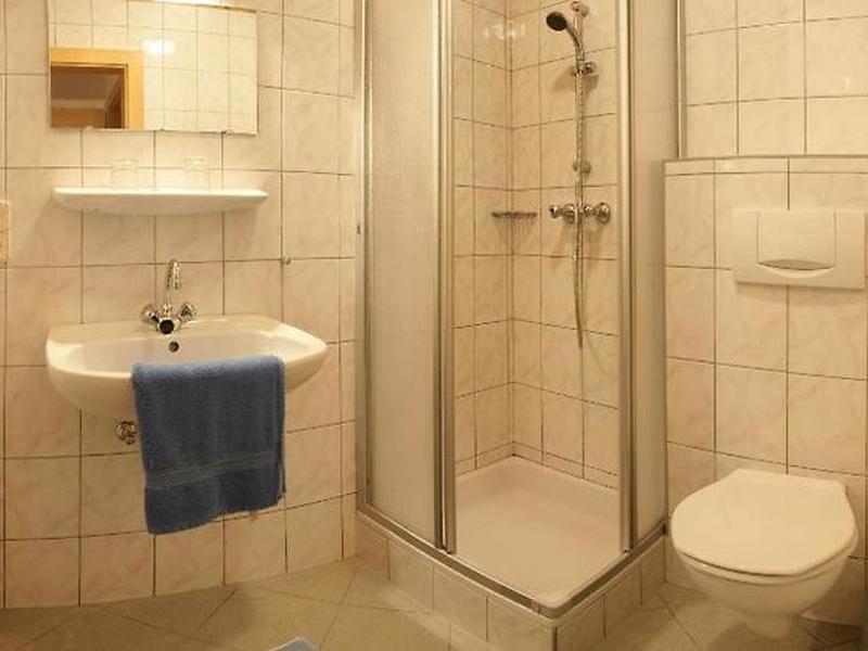 254CB71410616C037A49AD546D2E708B