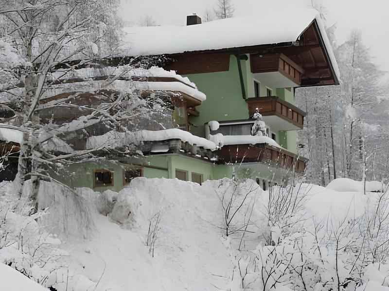 BE4288F8D3B5FD5A3335ECFC0CB990CD