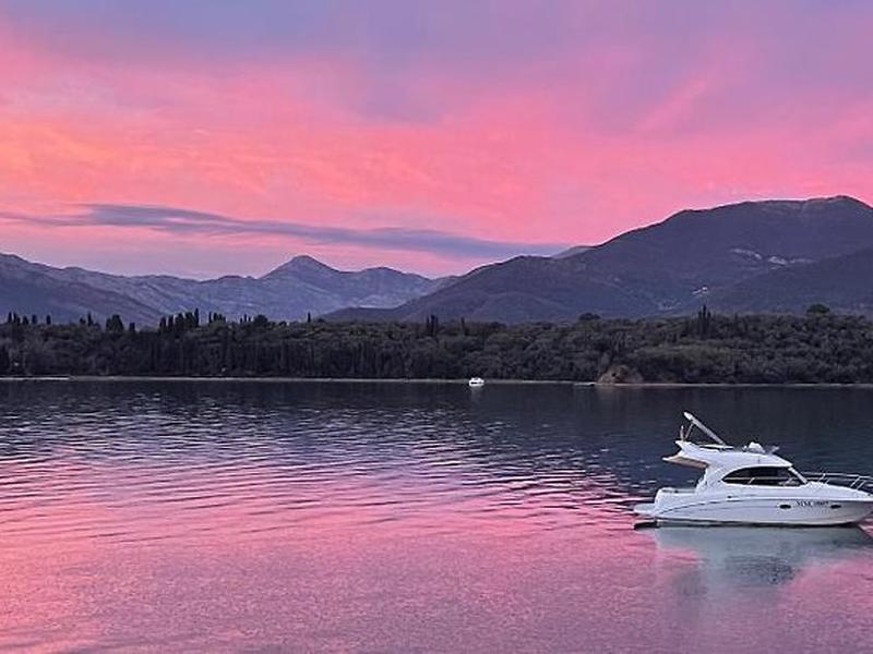 C8DFE1E855637775D24CE0F12507F0B3