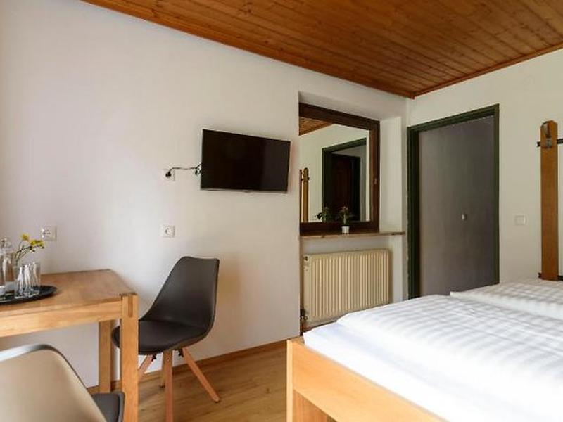 C8AAF9754AFE90ECBEA344BDA244F2FB