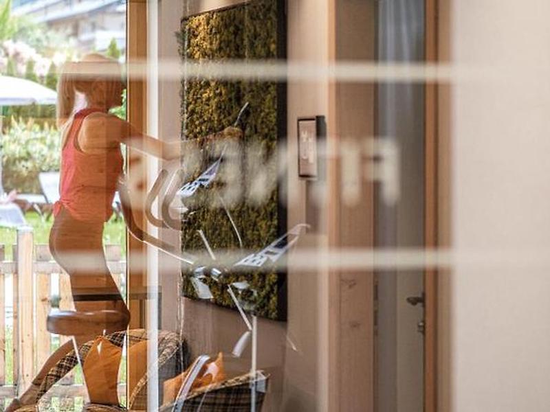 9CFCA68C1038A7EA8DFEF84C66E5E7B8