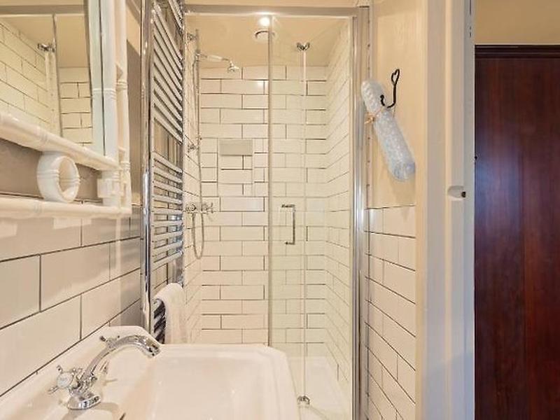 946FF908A85FC70E290B31126EA161C1