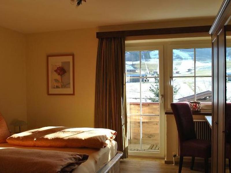 E20AD05DDCB63EDE263C0F6AA51C8B7A