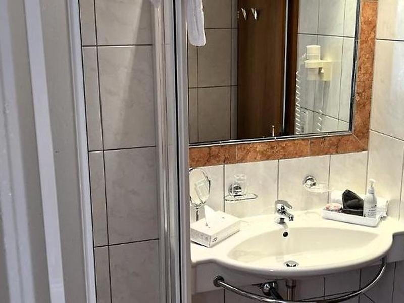 45621E751CE69FD98D667AB6C80BBC8F