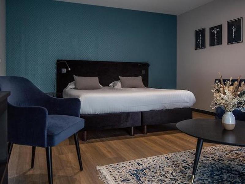 650038E206F2B74DE4E0F76229E8897C