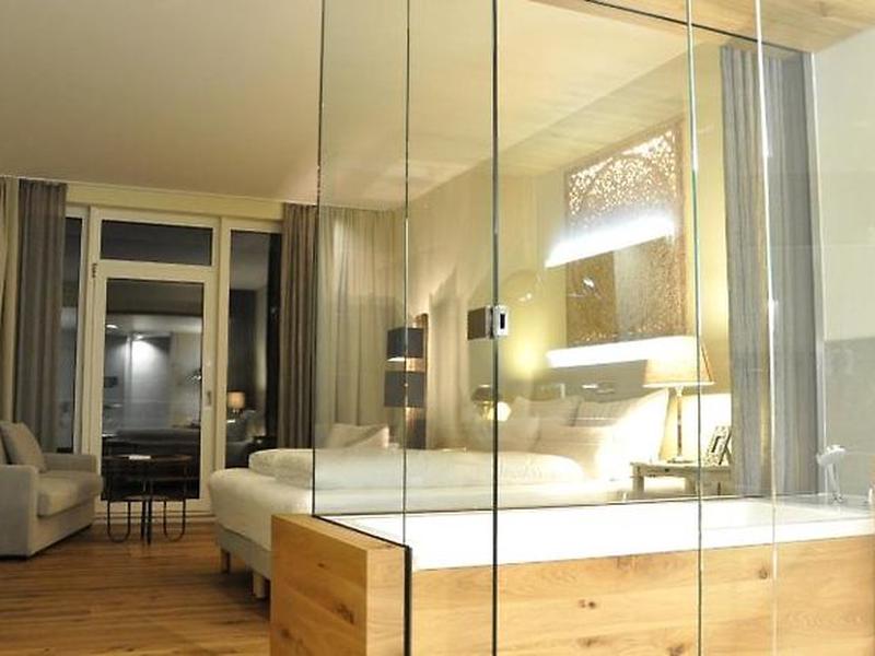 501FE4C493499763C25F54459A5EEF19