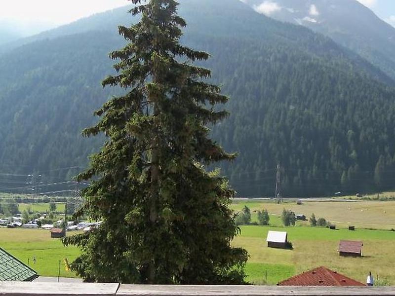 5C6BD5E06AF03F428B2D2B3A4865C582