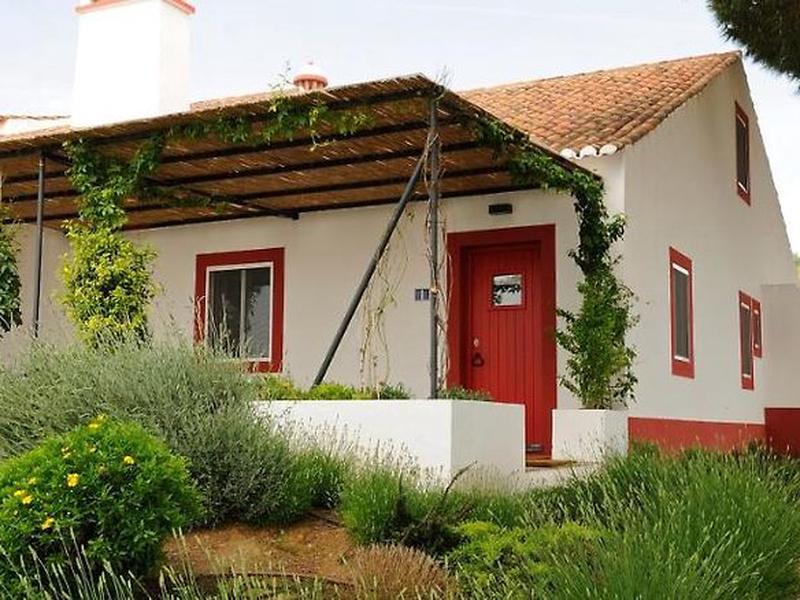 DEC3A9D46C0015CAF49D18F07BE1A043