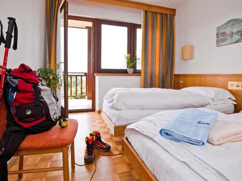 EE444459EE1EDBFD543E8F92C47F7FCD