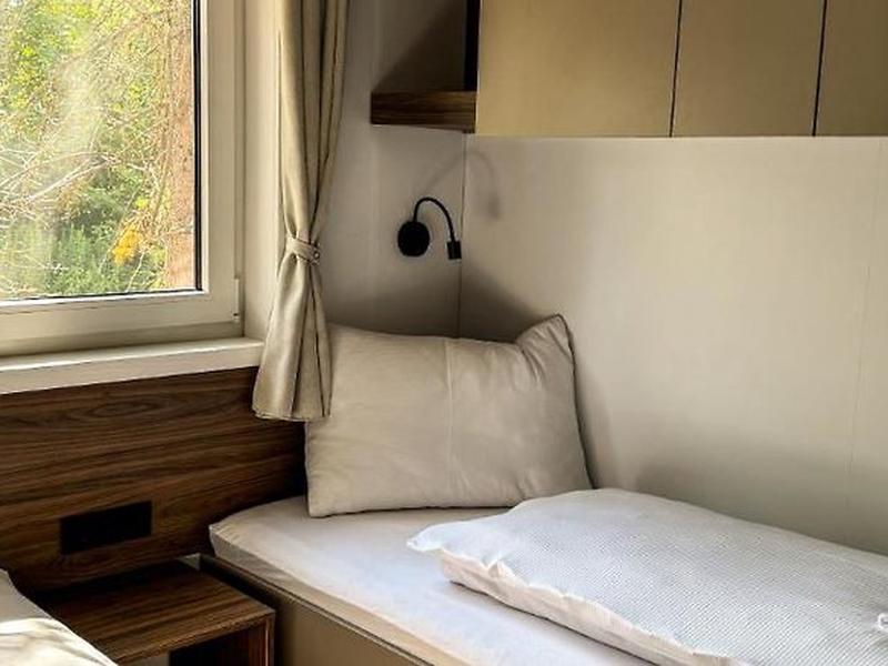 830D3E7A55DC09B49DDD5950EE3B6876