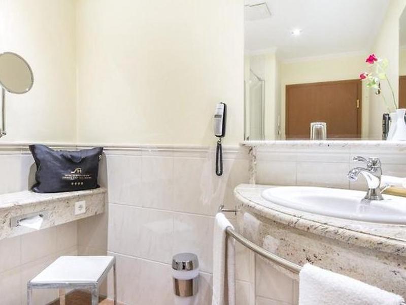 8045786B2799BF13A7C1DCAF686A0036