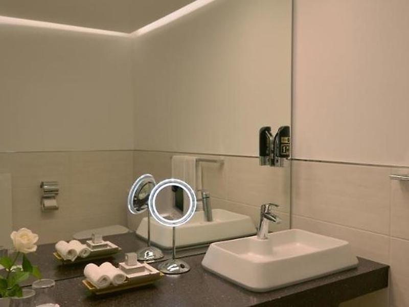 F63052DA2894CBA659045B0D5BEF7A14