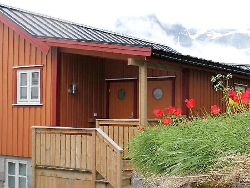 65BC9EF6A7F75D27C346A1412164B138