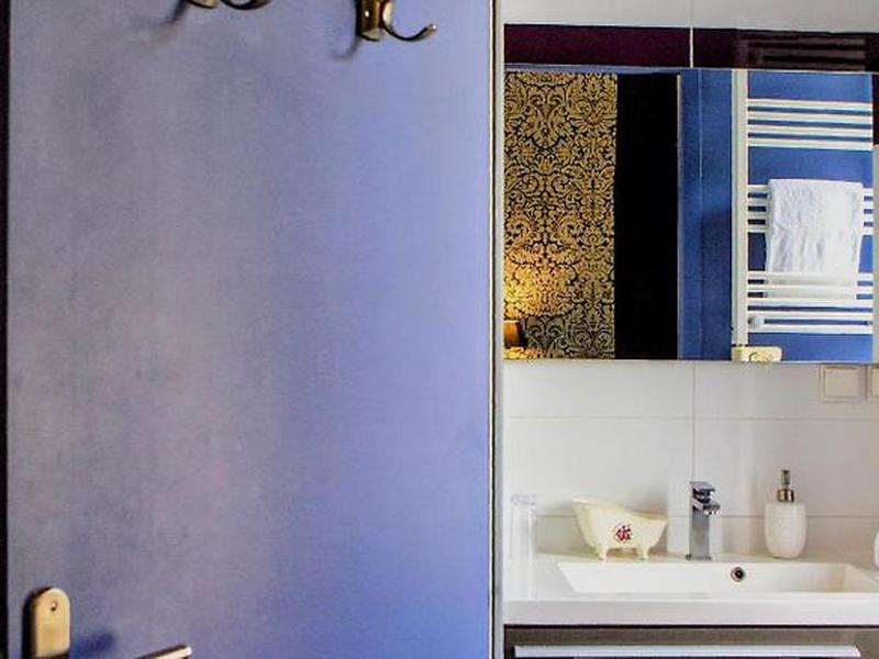 9E626F381F29A3CA408A299432BFC1BD