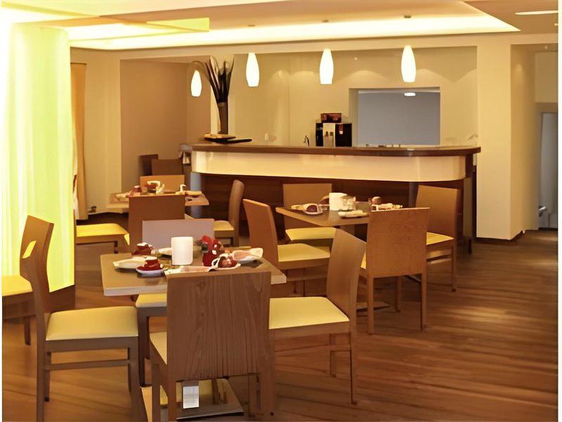 1FB6F0B0504AF7E8E8E6D457FC813E47