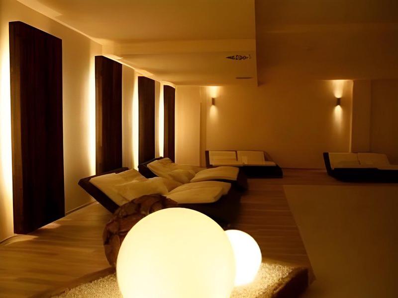 A8D12385C37A13FBFF6C469F46E60052