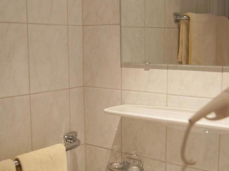 7EA43B64EA838D424F14C788EC7B575D