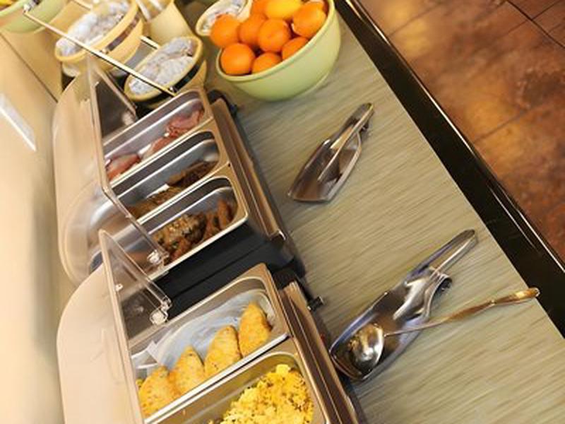 ECDE374F08BBB55F07B28B66E9CB121A