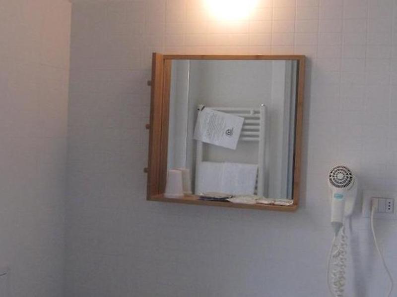 EEE29E71ABA740EE7614F7488A4C1393