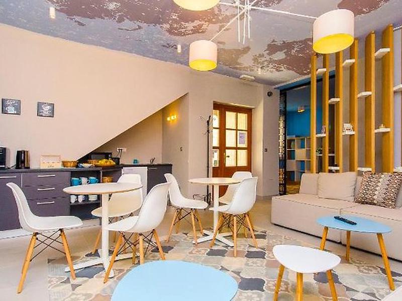 028A65DE8D77B4029887A92931069077