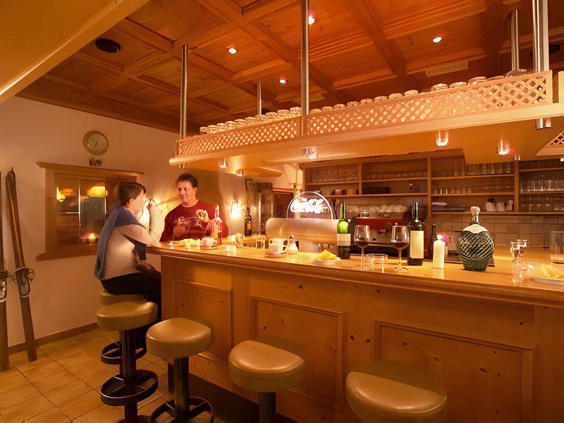 433ADE0D333A6201E230D8CB6573FBD5