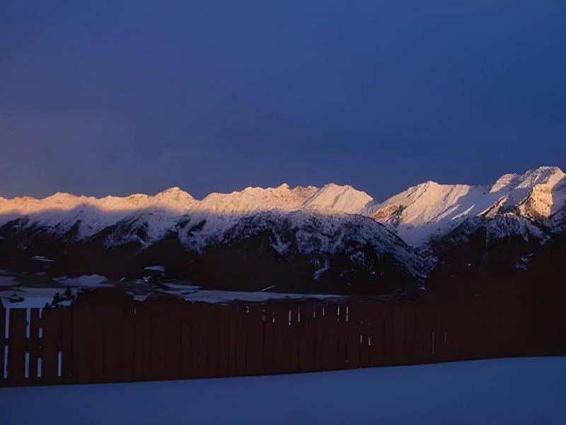 FA57BBA5481819A53F3BCD1295B85AAF