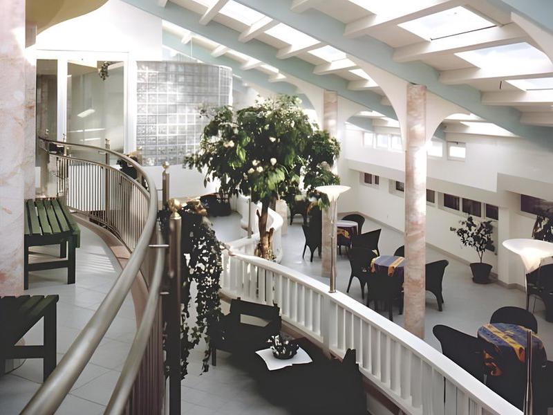 3DB430F28FF383F3504BC3278284DF3A