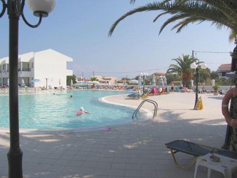 C8E089E897FC5B41C31406B82255AC70