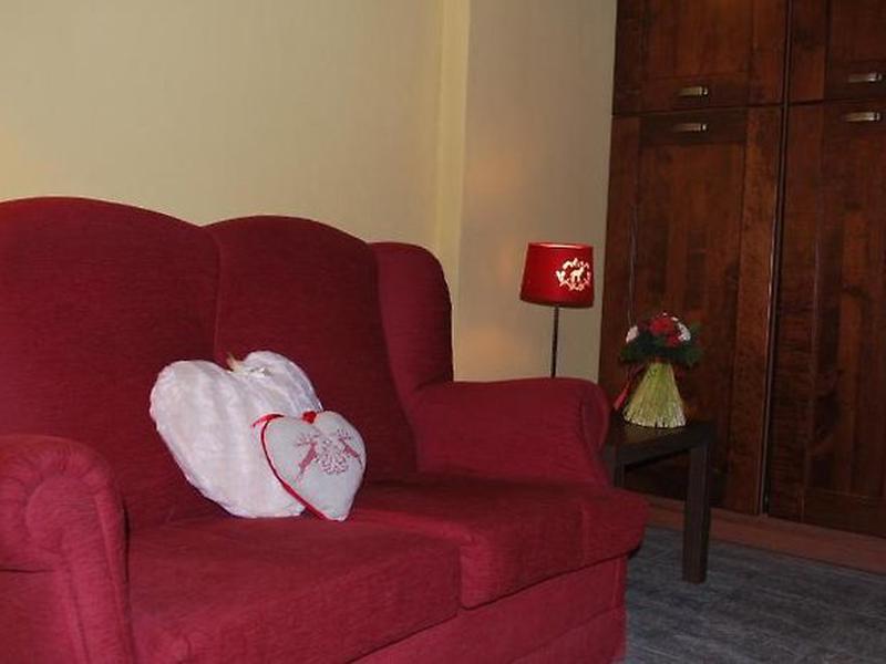 4AFCB8E05B440D79F79DC8F1702FFED4