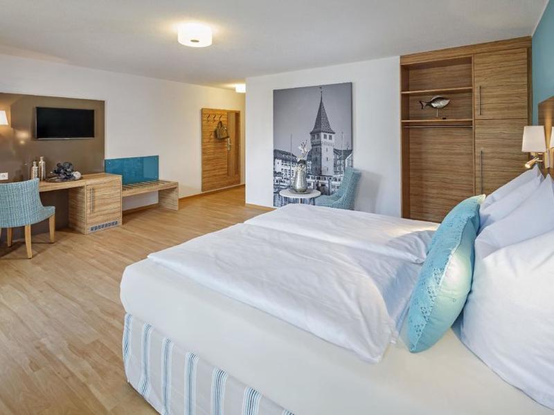 502C18F69D252021B26F455B7A305D97