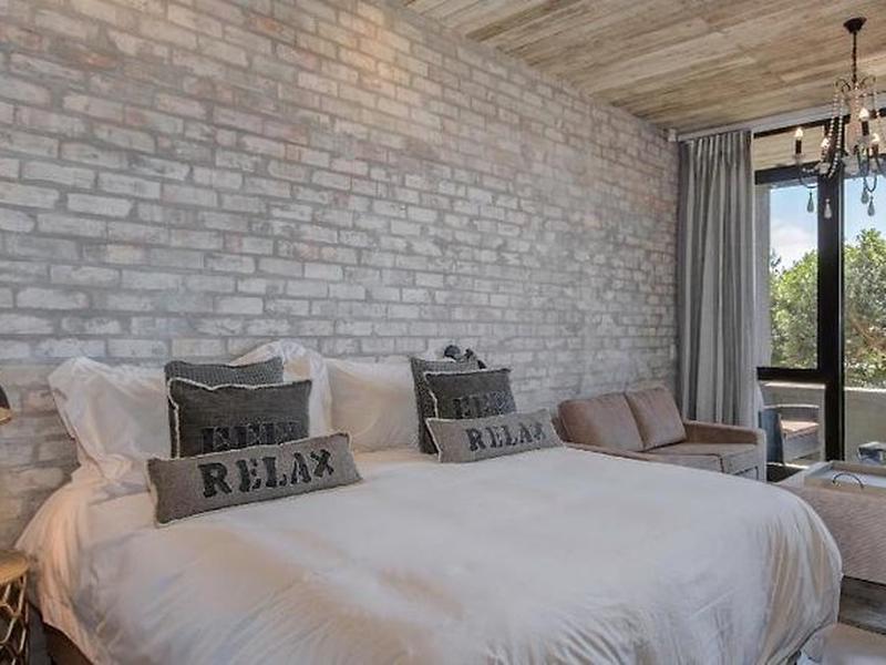 E03803C745DC55AA2937E1AD750E055F