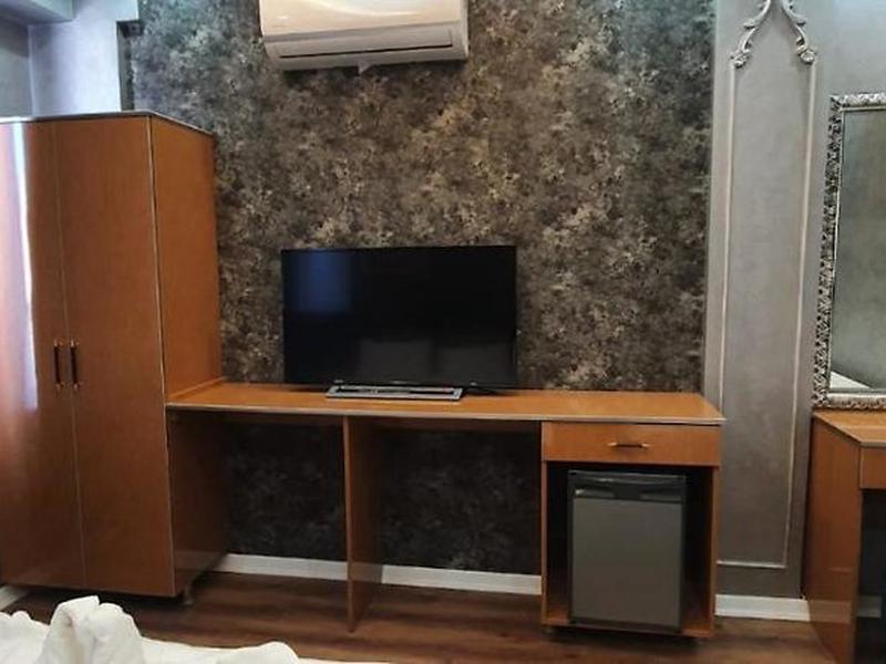 E5894CD263683966F48486E19DABFF97